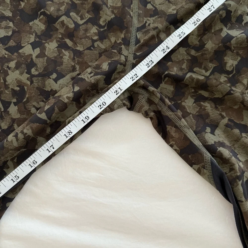 lululemon athletica size 21”